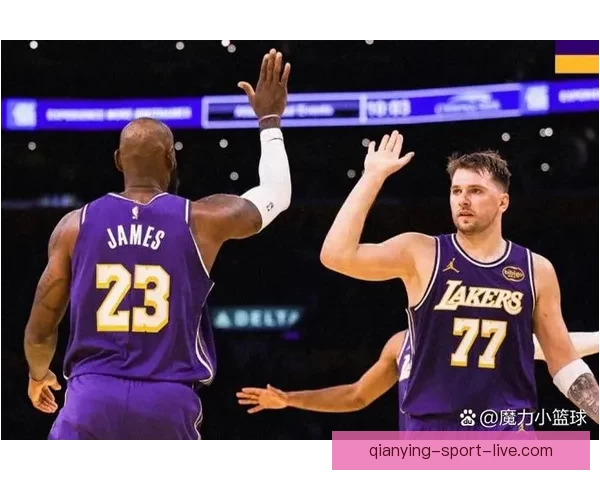 詹姆斯创造历史数据帝轰53分狂追哈登刷新NBA纪录 詹姆斯创造历史数据帝轰53分狂追哈登刷新NBA纪录